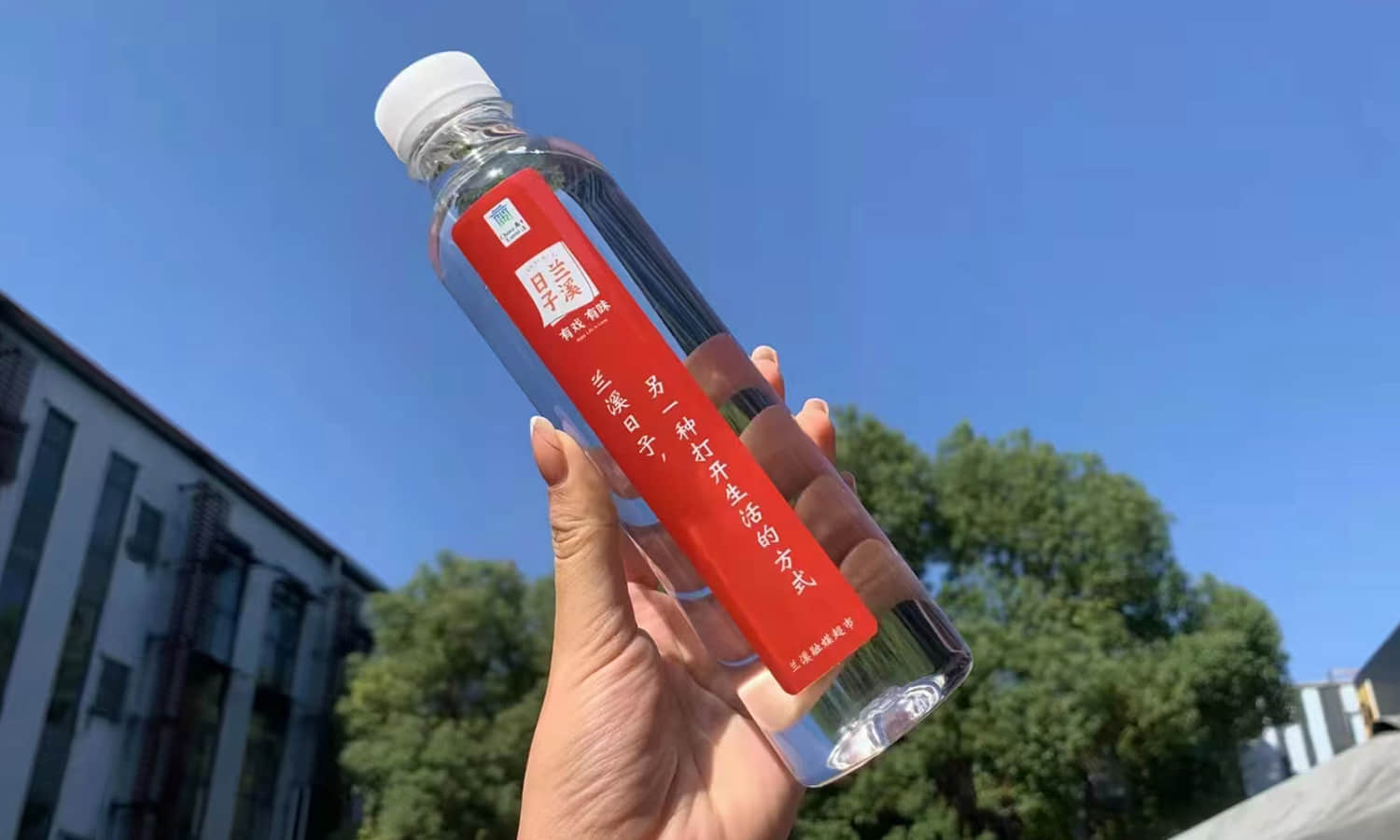 定制矿泉水案例10